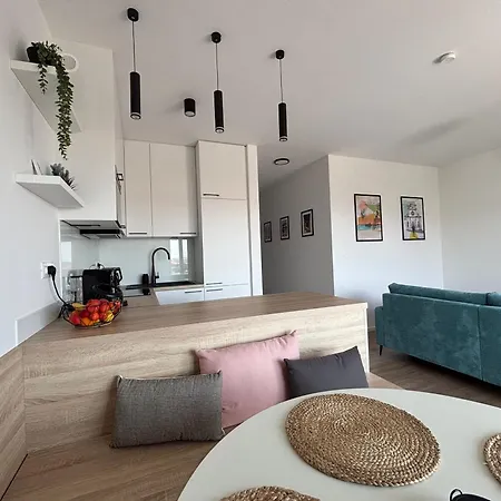 Daire Family With Breathtaking Sea & Island Views *